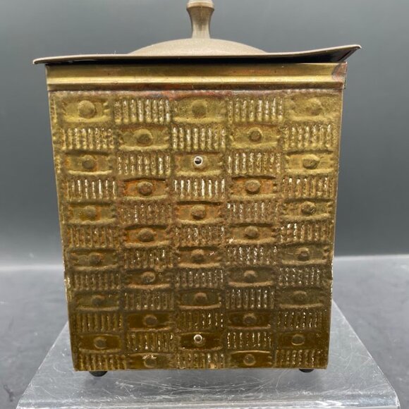 Antique Patterned Brass On Wood Metal Lined Tea Caddy w/ Countryside Image - Picture 6 of 11